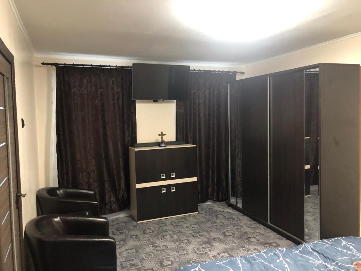 Downtown Studio Brasov Ngoại thất bức ảnh
