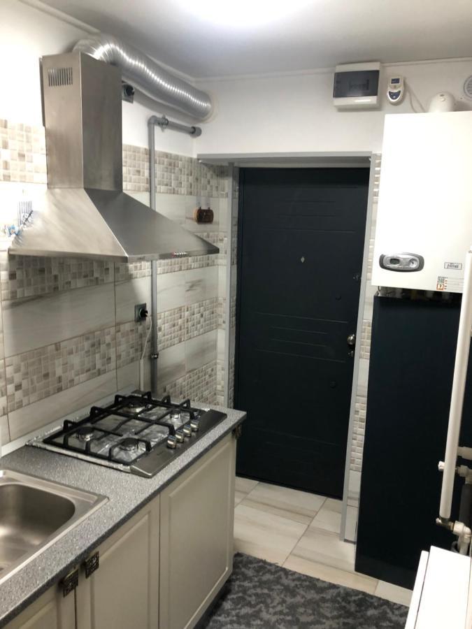 Downtown Studio Brasov Ngoại thất bức ảnh