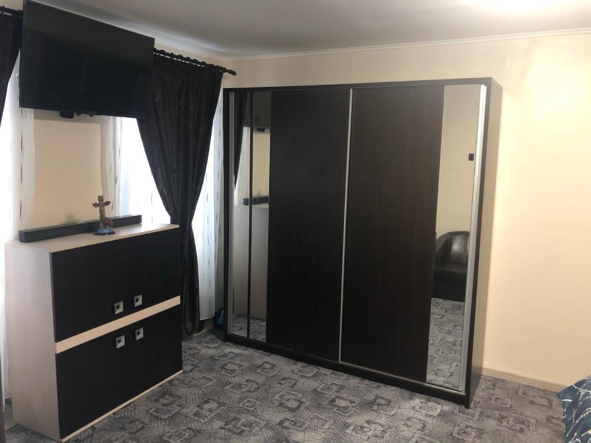 Downtown Studio Brasov Ngoại thất bức ảnh